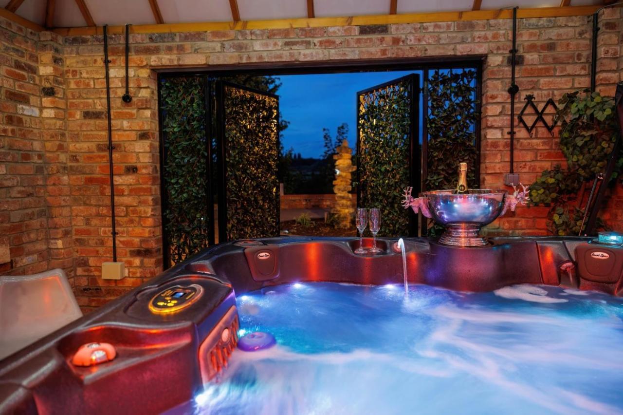 Lincoln Holiday Retreat View With Private Hot Tub Екстериор снимка
